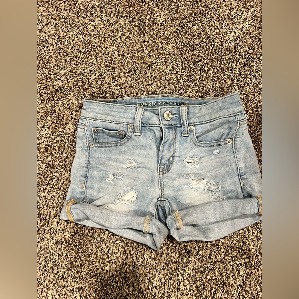 EUC AEO American Eagle Outfitters Next Level Stretch Midi Short, size 00